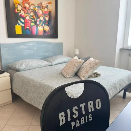 A Casa Di Pizz - Bilocale Con Parcheggio Privato * سافونا