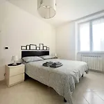 아파트 A Casa Di Pizz - Bilocale Con Parcheggio Privato
